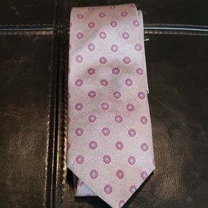 Isaco tie